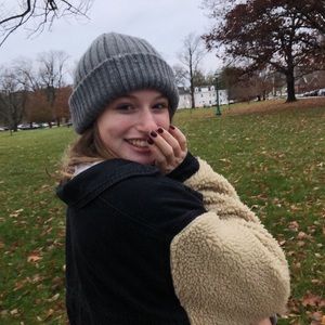 Meet your Posher, Sarah